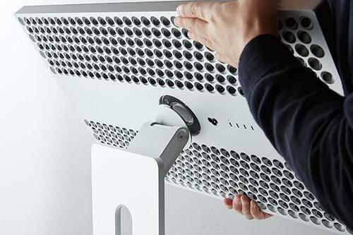 Apple「Pro Display XDR」まずは“開封の儀”を行いました！ イメージ16