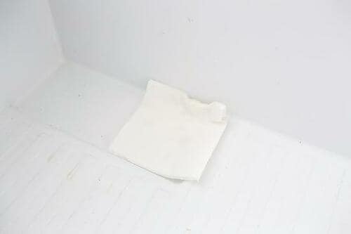 STEP2：頑固な汚れはアルコールパックで浮かす イメージ