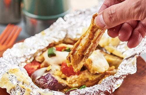 グリルの隅に置いておくだけで完成“ほったらかし”ホイル包みカレー！ イメージ