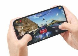 新型iPhone13シリーズのベンチマークや120Hz表示を検証｜『家電批評』が比較レビュー