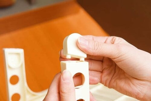 ④便利そうで使いにくい自分で調整するラック イメージ