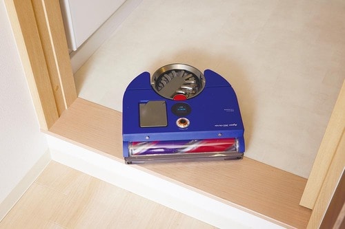 段差対応力【評価:優秀】 ロボット掃除機 「Dyson 360 Vis Nav 」おすすめ イメージ2