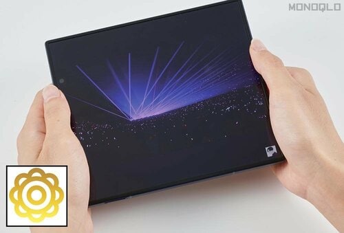 【他製品】緑や赤が強めな印象 折りたたみスマホおすすめ イメージ2
