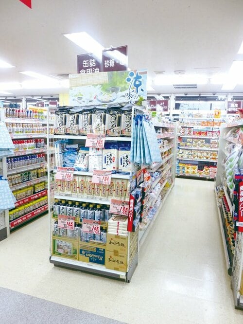 ｢エンド｣と｢突き出し｣を狙え？チラシの目玉は両端に集中 イメージ