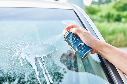 【1位】カインズ「油膜とり くもり止めスプレー」 車のフロントガラス曇り止めおすすめ イメージ