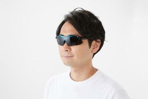 交換できるUVカットレンズが4枚も付属 イメージ2