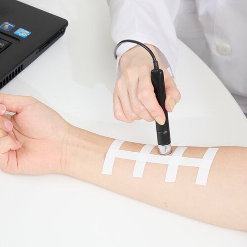 テスト1:保湿力 メンズ美容液おすすめ イメージ