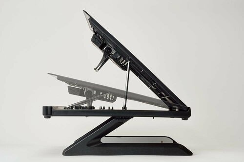 【対応角度】約0°〜40° ノートパソコン冷却パッドおすすめ イメージ