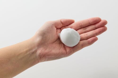 使用感：1プッシュでもっちり濃密泡がつくれる デリケートゾーン用ソープおすすめ イメージ