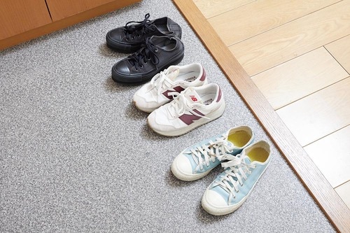 両面テープを貼ればズレない イメージ