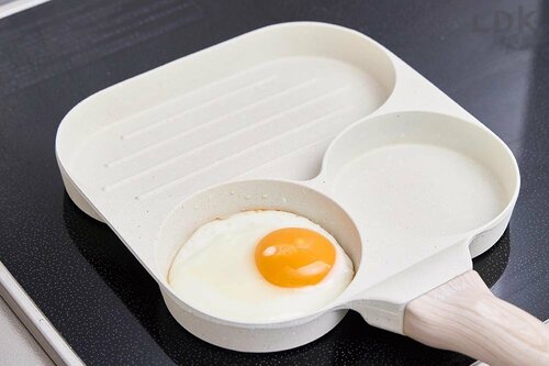 丸型:目玉焼きが作りやすい 仕切りつきフライパンおすすめ イメージ