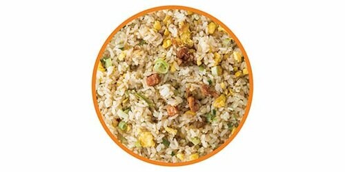 味の素「焦がしにんにくのマー油と葱油が香るザ・チャーハン」しっかり味で味わい豊か