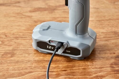 【約2時間で充電】手軽だけど場所は取る ハンディ高圧洗浄機おすすめ イメージ