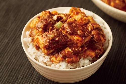 【ここが町中華っぽい】カレー風の味わいで白メシが進む! 麻婆豆腐の素おすすめ イメージ
