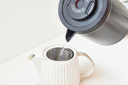 急須の場合(お湯は別途沸かす) 茶こし付き電気ケトルおすすめ イメージ2