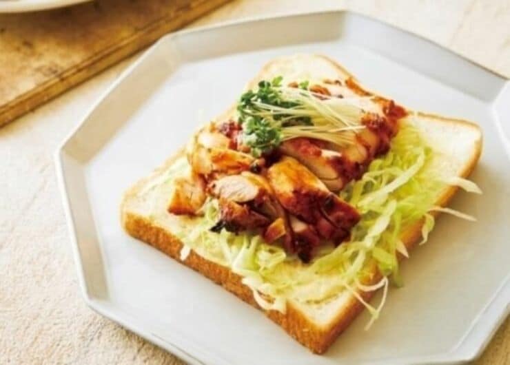 【食パン活用】ボリュームたっぷり！タンドリーチキンのサンドの作り方｜『LDK』とプロがレシピ伝授！