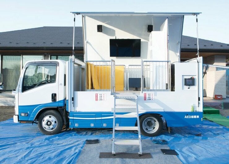 実際に揺らして確かめました。「家具転倒防止グッズ」本気のおすすめがこちら【5製品比較】