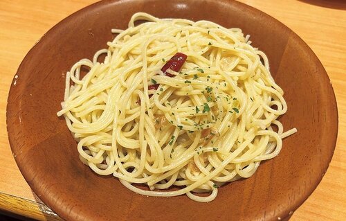 サイゼリヤ「ペペロンチーノ」 料理研究家リュウジの愛用品おすすめ イメージ