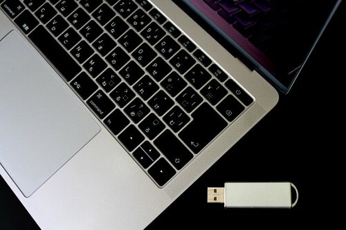 USBメモリってぶっちゃけ使わない方がいいの? イメージ