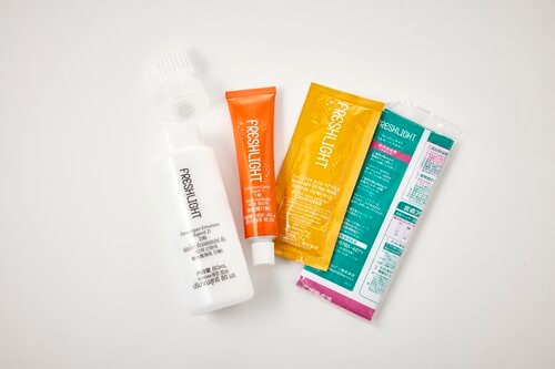 ピンクのヘアカラーおすすめ フレッシュライト ミルキーヘアカラー ピンクアッシュ イメージ2