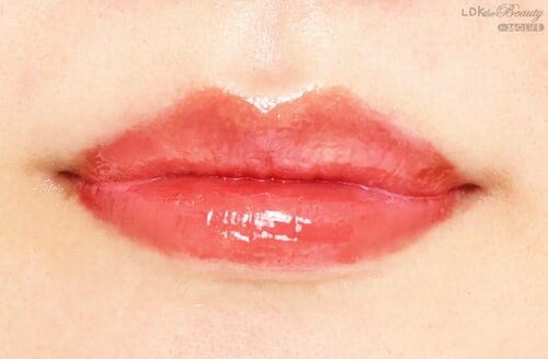 バブリー見えする鮮烈な赤 リップグロスおすすめ イメージ