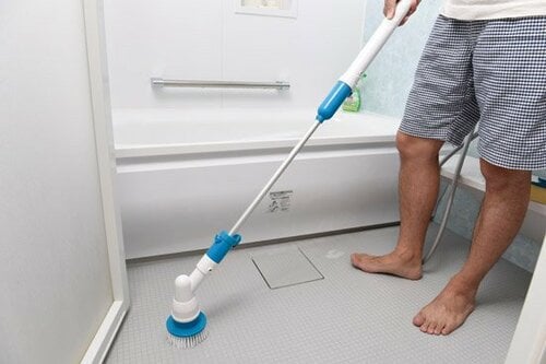 かがまず浴槽をピカピカに天井や壁にも使える万能ブラシ イメージ2
