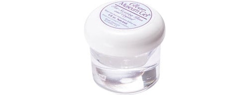 コレクション保護はこれで安心！粘着ジェルで地震から守る イメージ