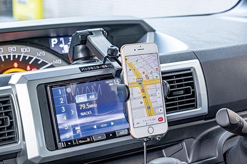 無接点充電できる セイワ 「オートワイヤレスQi スマホホルダー吸盤 D599」 イメージ3