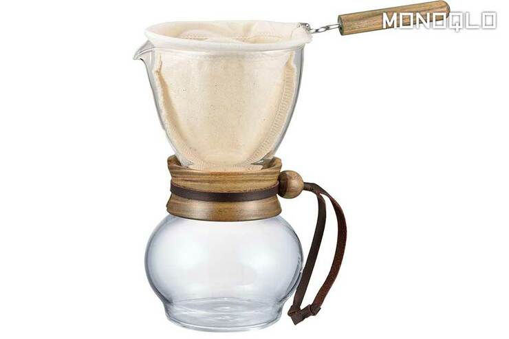ネルドリップの特徴とおすすめコーヒー器具、ハリオ「ドリップポット・ウッドネック」での淹れ方(MONOQLO)のイメージ