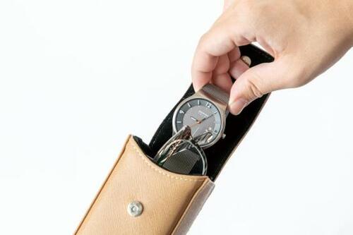 大事なモノを守る！収納にも使える2段メガネケース イメージ2