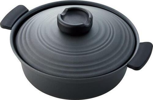 土鍋の半分の軽さ！ カインズ「土鍋風アルミ鍋」 イメージ