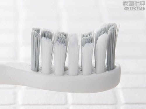 <ここで差がついた!>ブラシが歯の凹凸にフィット! 安い電動歯ブラシおすすめ イメージ