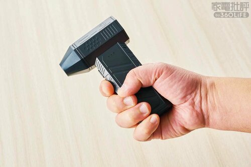 約203gの超軽量製品 電動エアダスターおすすめ イメージ