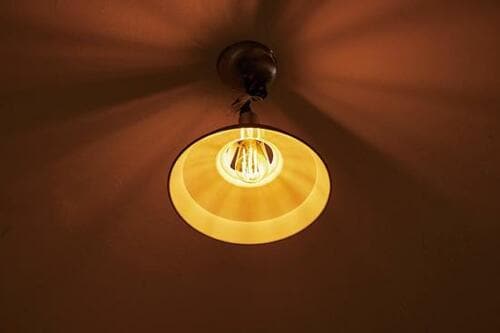 カインズ「LEDフィラメント電球」３