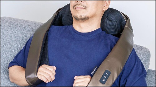 【装着感】大きく重めですが男性にはフィットしやすい ネックマッサージャーおすすめ イメージ