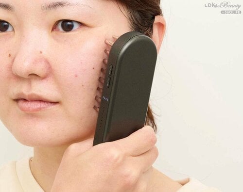 使いやすさ：頭皮や顔の凹凸に合わせてピンが沈み込んで密着！ 美顔器おすすめ イメージ2
