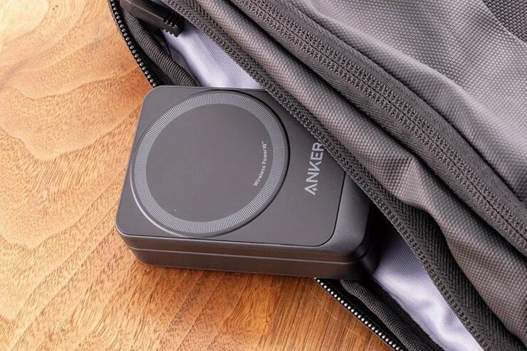 「価格の設定ミスか？」40%オフはエグい！こんなに小さいのにスマホやイヤホンを高速充電!!｜Amazonスマイルセール