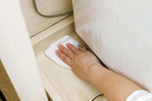 【ハウツー】重曹ペーストをメラミンすればツルツルに！ イメージ4