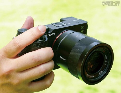 【手ブレ:優秀】手ブレの心配なし 軽量カメラおすすめ イメージ