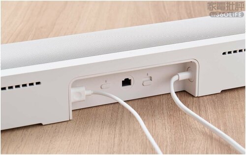 テレビとの接続はケーブル1本!本体はタッチ操作のみ 家電批評ベストバイオブザイヤーおすすめ イメージ