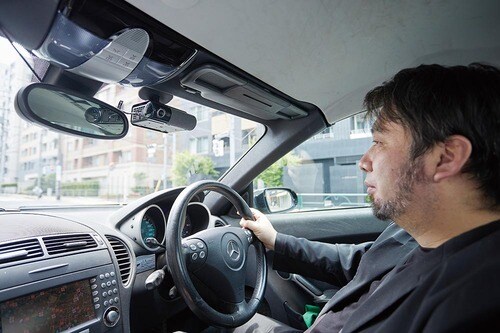【音声ナビ機能】声だけでも十分案内が可能