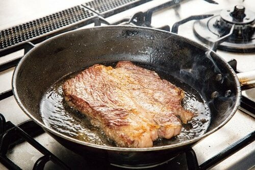 一般的な焼き方は焼きムラが目立ちます イメージ3