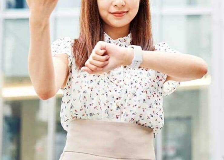 iPhoneで上手く自撮りする3つのポイントとおすすめの方法｜『家電批評』が紹介