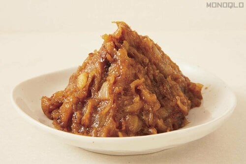 濃いあめ色の玉ねぎ 炒め玉ねぎおすすめ イメージ