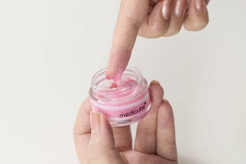 使用感:時短でケアできないねっとり系ジャータイプ リップエッセンスおすすめ イメージ