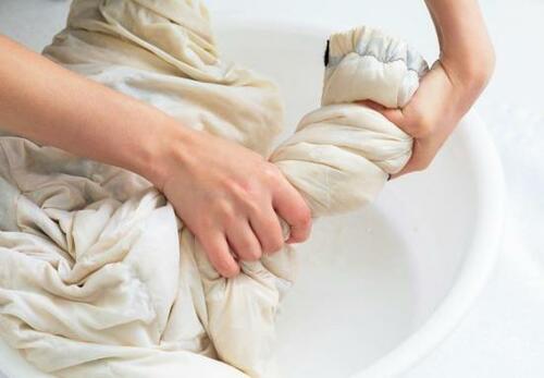 洗濯あるある1：薄汚れたダウン、お家で洗えない？ イメージ5