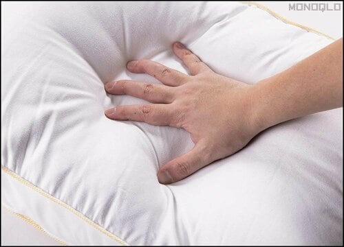【耐久性】ふんわりがウリなゆえ、ヘタりやすい 高さ調整枕おすすめ イメージ