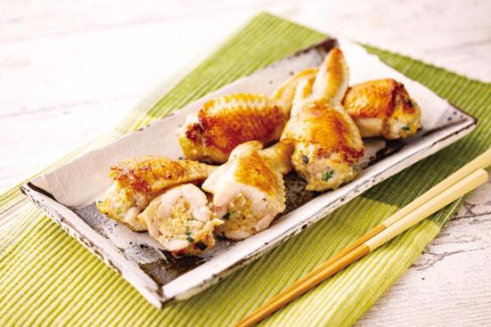 外はパリパリ、中はジューシー! 中は餃子がギュッ