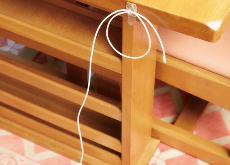 掃除のしやすさ劇的アップデート！ ごちゃごちゃケーブル整理はプチプラでOKです