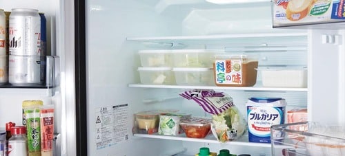 メリット3：庫内が明るくて見やすい イメージ